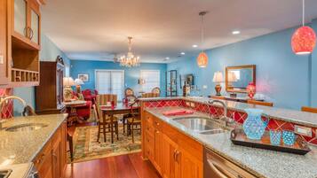 Apartment, Multiple Beds (St. George Street Apartment) | Private kitchen