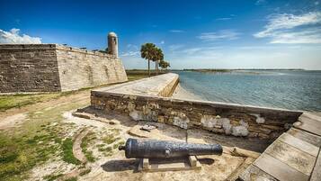 Apartment, Multiple Beds (St. George Street Apartment) | Beach