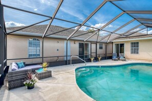 Talo, useita sänkyjä (Sunburst Shore) | 3 makuuhuonetta, internet