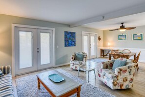 บ้านพัก, หลายเตียง (Seascape Family Beach Retreat) | ห้องนั่งเล่น