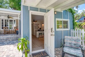 Apartment, 1 Queen Bed (Sparrow's Nest) | Balcony - Sparrow's Nest (St. Augustine)