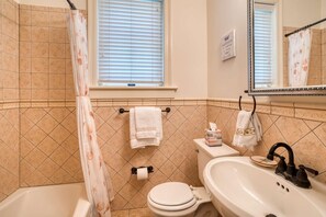 Condo, Multiple Beds, Lake View (Lakeview at Cordova) | Bathroom - Lakeview at Cordova (St. Augustine)