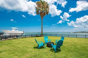 House, Multiple Beds (Porpoise Point) | Property grounds