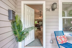House, Multiple Beds (Ancient Oak Cottage) | Balcony