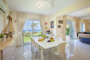 Miscellaneous - Luxury Living: Pernera Villa 1523 (Paralimni)