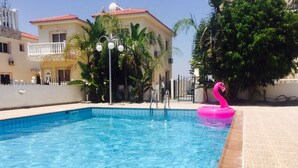 Pool - At Last You can Rent the Perfect Luxury Villa Close to all the Action, Protaras Villa 1433 (Paralimni)