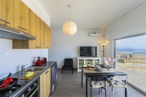 Microwave, oven, stovetop