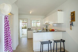 Microwave, oven, stovetop