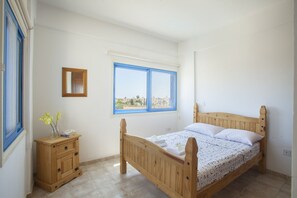 3 chambres, espace de travail pour ordinateur portable, Wi-Fi