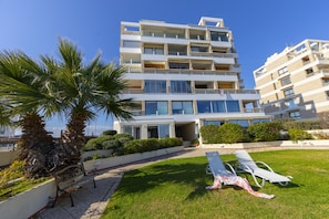 Apartment (2 Bedrooms) | Property amenity - Imagine You and Your Family Renting This Perfect Beachfront Apartment, Larnaca Apartment 1388 (Larnaca)