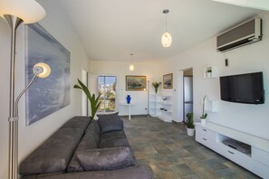 Apartment (1 Bedroom) | Property amenity - Dream Family Escape Near the Beach - Larnaca 1383 (Oroklini)