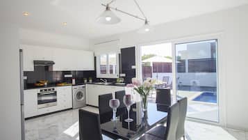 Villa (3 Bedrooms) | Property amenity