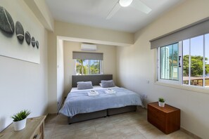 3 Schlafzimmer, laptopgeeigneter Arbeitsplatz, kostenloses WLAN