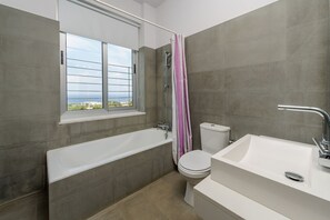 Villa (4 Bedrooms) | Ausstattung der Unterkunft