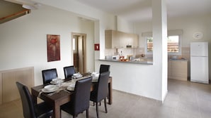 Biệt thự (3 Bedrooms) | Tiện nghi, dịch vụ nơi lưu trú