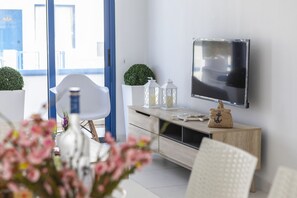 Living room - At Last You can Rent the Perfect Luxury Villa in Pernera Close to all the Action, Protaras Villa 1467 (Paralimni)