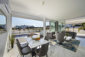 Villa (3 Bedrooms) | Property amenity