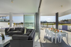 Villa (3 Bedrooms) | Property amenity