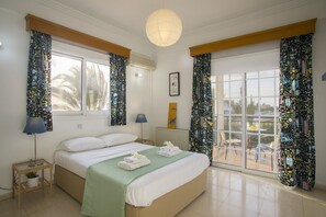 3 habitaciones, espacio para trabajar con laptop y wifi gratis 