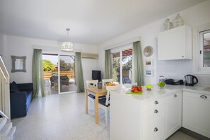 Interior - The Secret to Enjoying Your 5 Star Villa Close to the Beach, Larnaca Villa 1389 (Pervolia)