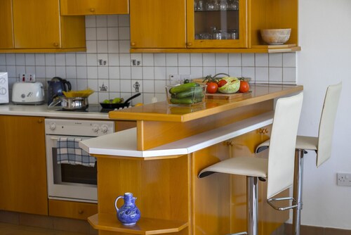 Dream Beachfront Haven: Protaras Apartment 1450