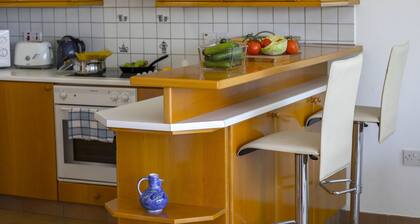 Dream Beachfront Haven: Protaras Apartment 1450