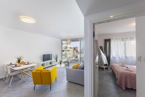 1 bedroom, laptop workspace, WiFi, bed sheets