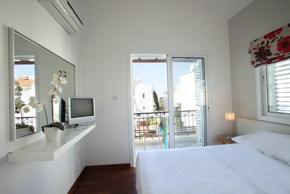 Villa (2 Bedrooms) | Property amenity