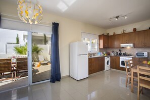 Micro-ondas, fogão, cooktop