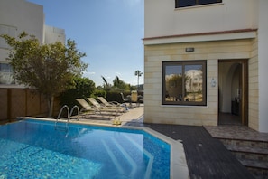 Villa (3 Bedrooms) | Property amenity