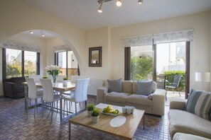 Villa (3 Bedrooms) | Property amenity
