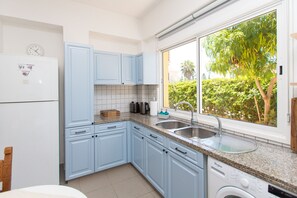 Microwave, oven, stovetop