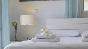 Room - Imagine You and Your Family Renting This Luxury Villa Minutes From the Beach, Protaras Villa 1470 (Paralimni)