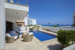 Villa (5 Bedrooms) | Property amenity