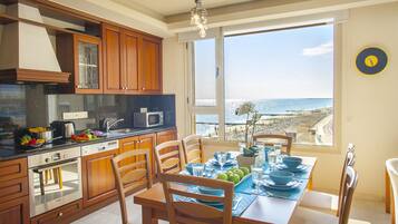 Apartment (3 Bedrooms) | Property amenity