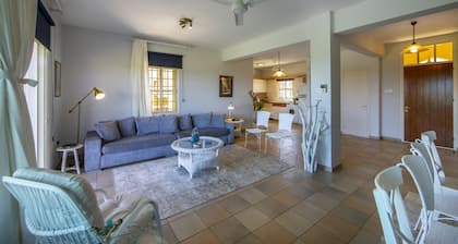 Seaside Serenity: Protaras Villa 1515