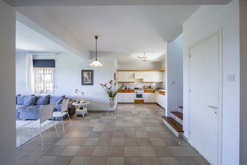 Seaside Serenity: Protaras Villa 1515