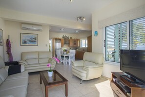 Sjónvarp, borðtennisborð