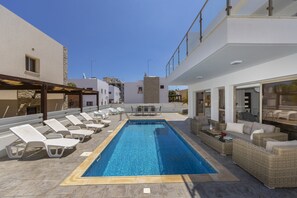 Villa (3 Bedrooms) | Property amenity