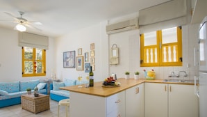 Private kitchen - How to Rent Your Own Villa in Protaras, Protaras Villa 1439 (Paralimni)