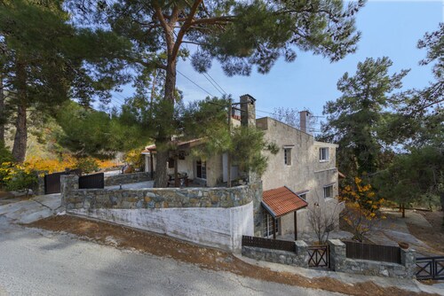 You and Your Family Will Love This 5 Star Villa With Forest Views, Limassol Villa 1001