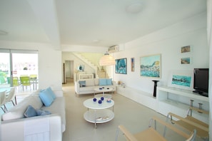 Villa (4 Bedrooms) | Property amenity