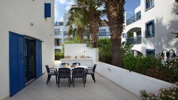 Villa (2 Bedrooms) | Property amenity