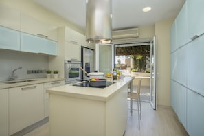 Microwave, oven, stovetop