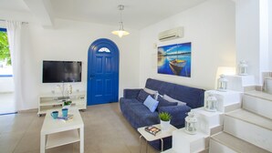 Living room - How to Rent Your Own Villa in Protaras Close to the Beach, Protaras Villa 1427 (Paralimni)