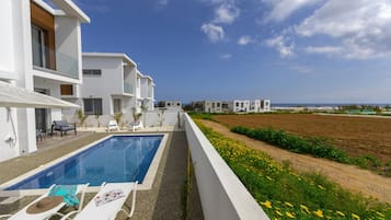Villa (3 Bedrooms) | Property amenity