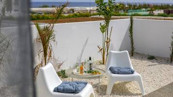 Villa (3 Bedrooms) | Property amenity