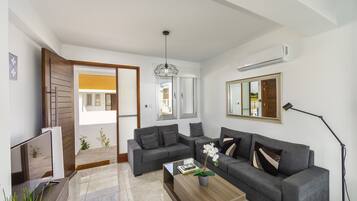 Villa (3 Bedrooms) | Property amenity