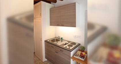 Charming Stone Cottage Getaway - Nicosia 1003