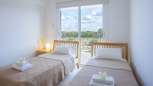2 habitaciones, espacio para trabajar con laptop y wifi gratis 